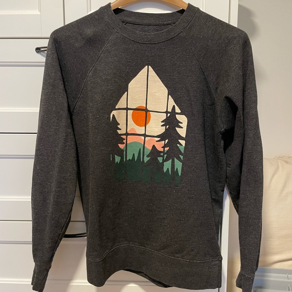 Size S Crew neck